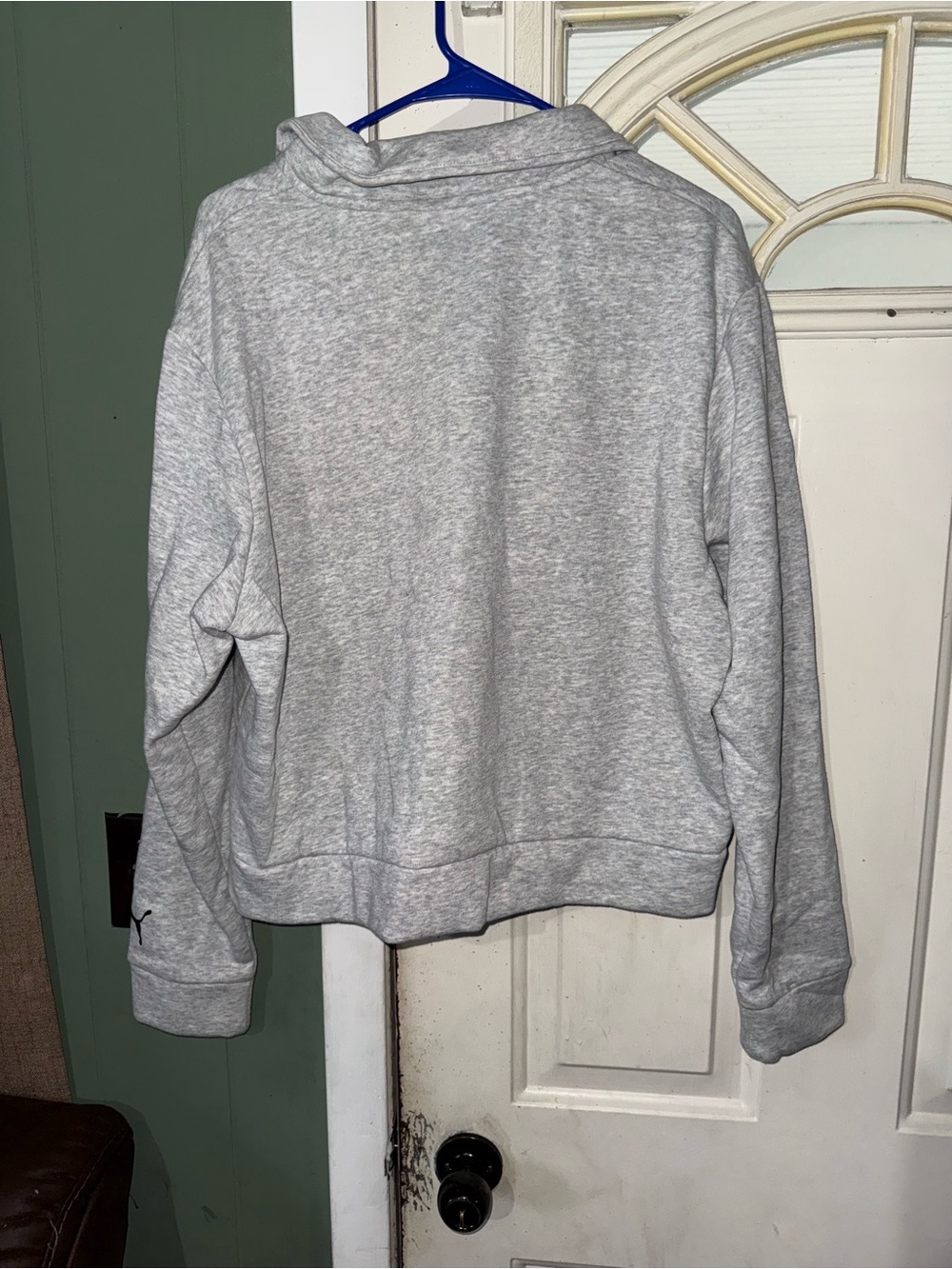 Puma sweater - Picture 6 of 6
